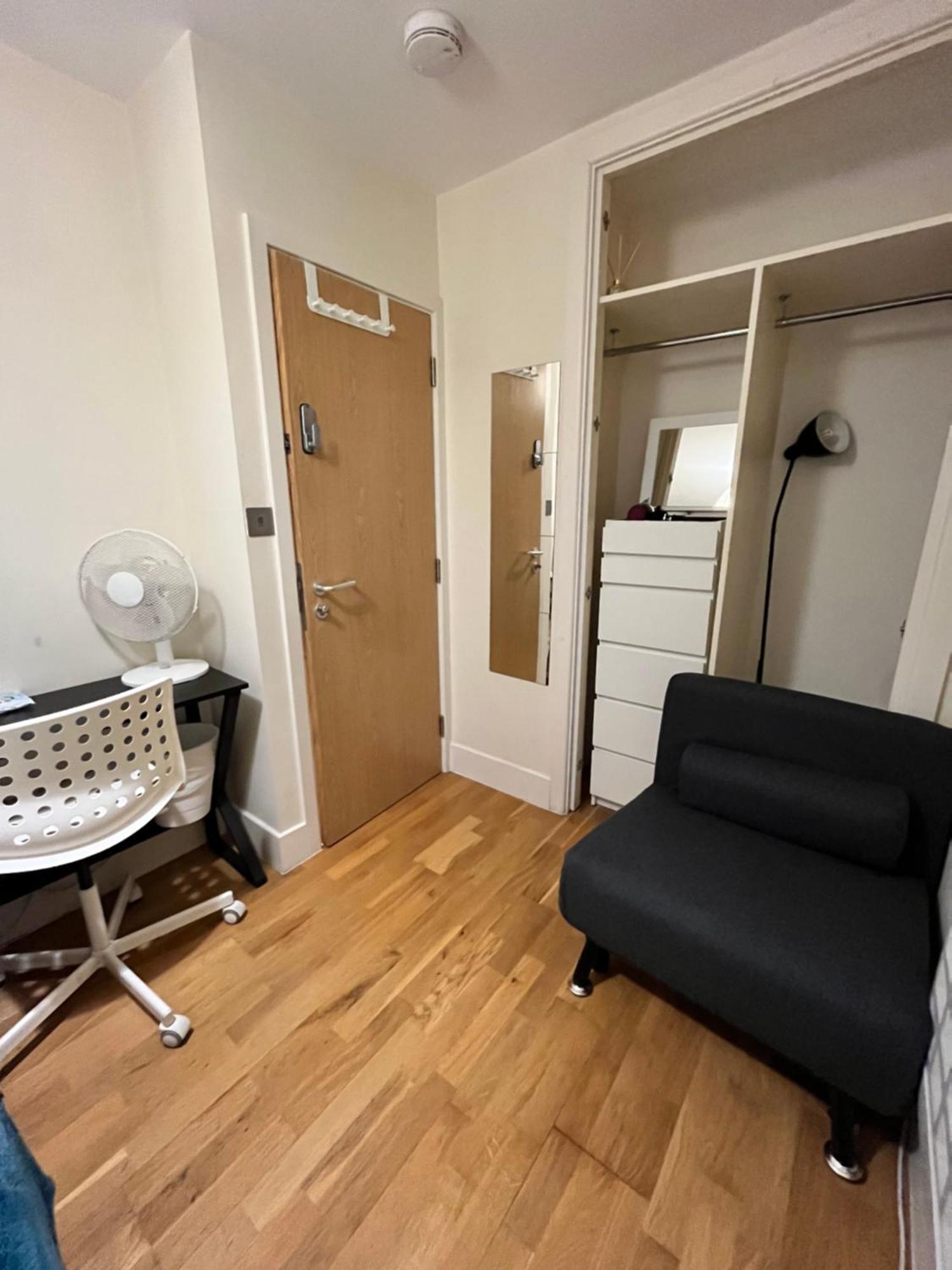 Pensión Metropolitan Coziness Private Bedrooms In Euston Station 161